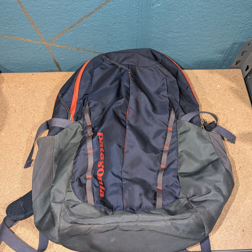 Patagonia refugio 28L Backpack